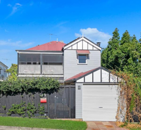 Paddington Cottage - A Classic Queenslander Stay